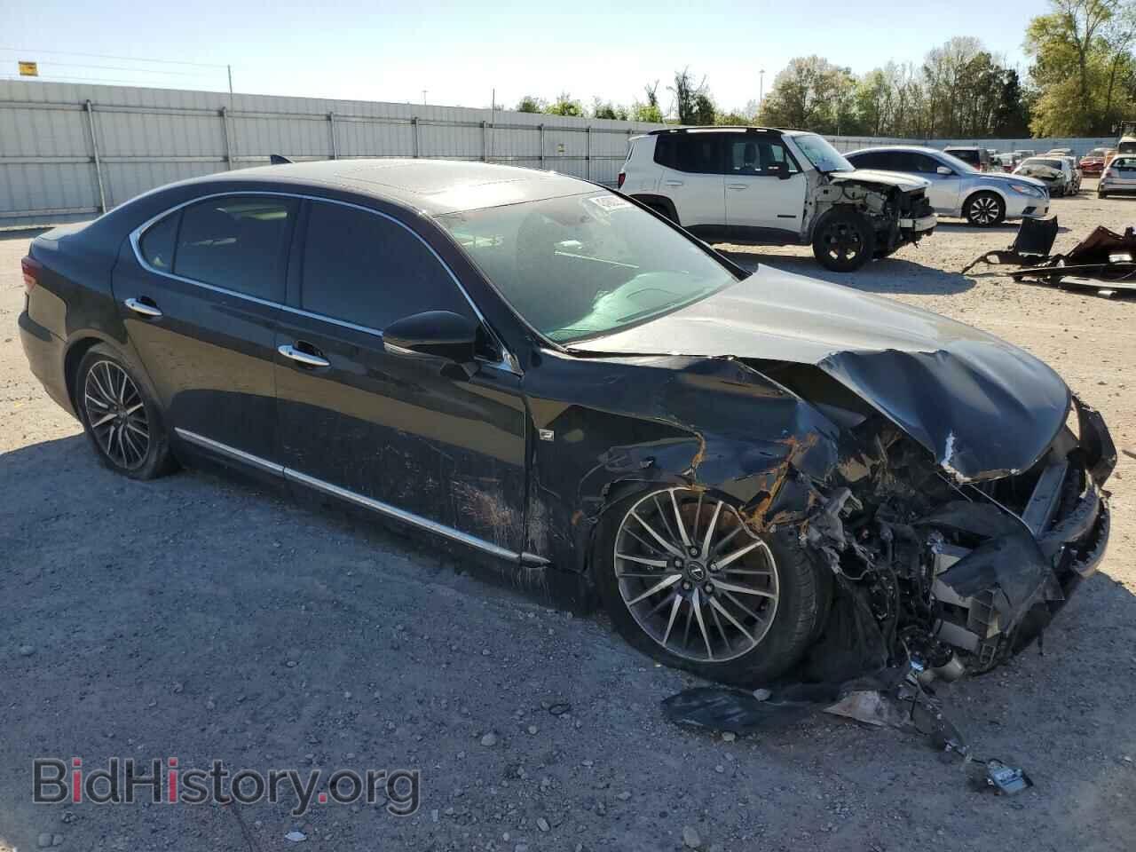 2016 LEXUS LS460 - VIN: JTHBL5EF7G5139130 - Photo 4