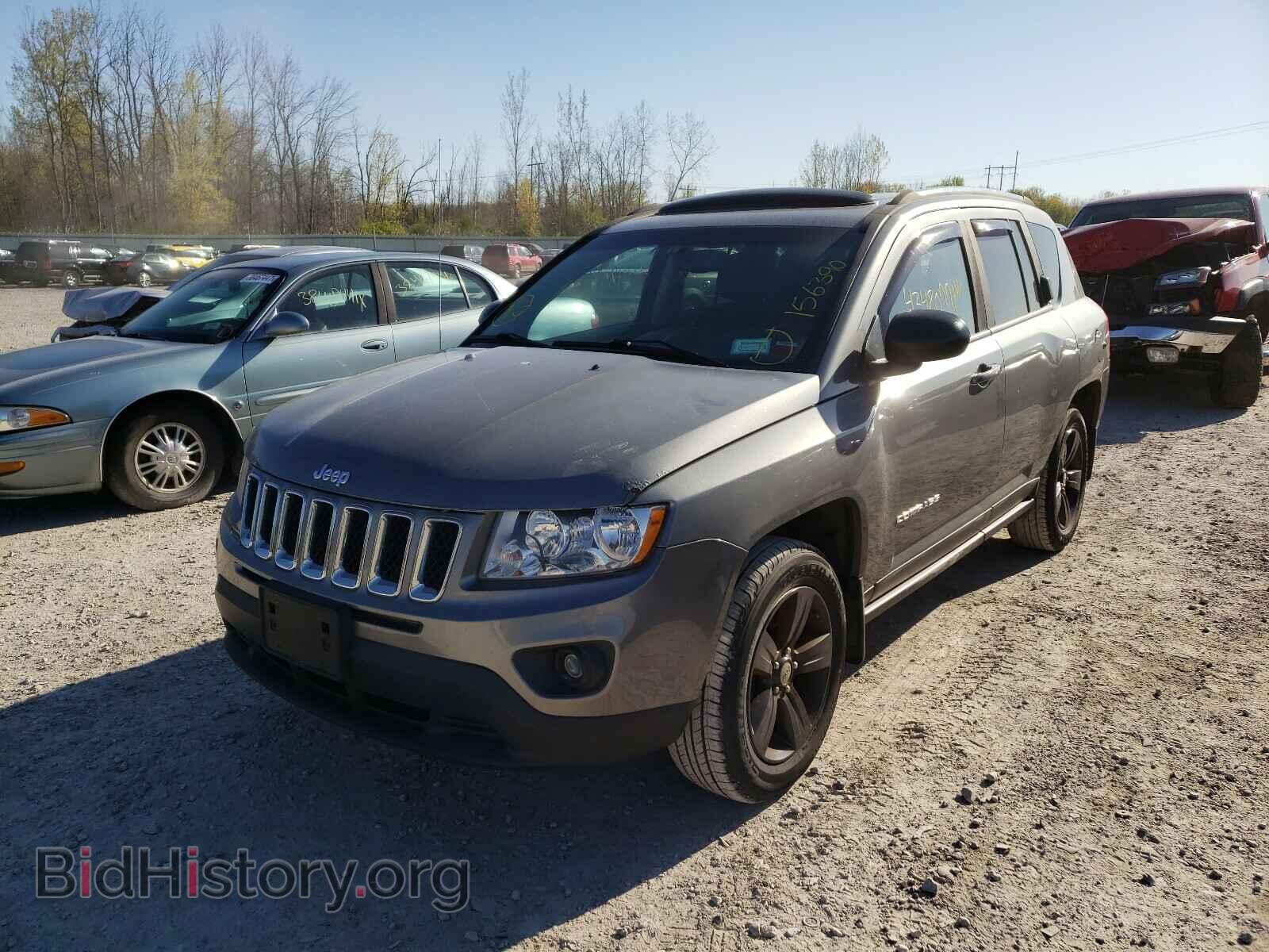2011 JEEP COMPASS - VIN: 1J4NF1FB3BD283552 - Photo 2