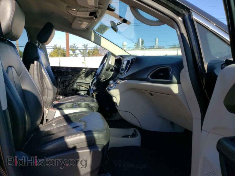2018 Chrysler PACIFICA (VIN 2C4RC1BG5JR354473) — photo 7 of 14