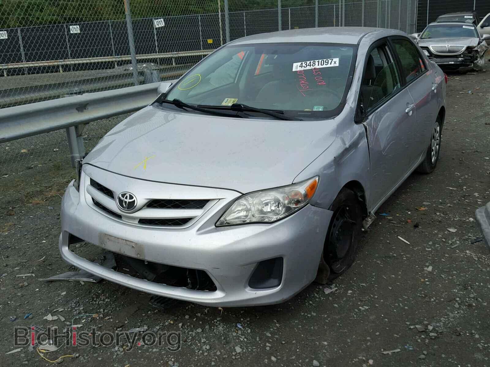 2011 TOYOTA COROLLA - VIN: 2T1BU4EE0BC739192 - Photo 2