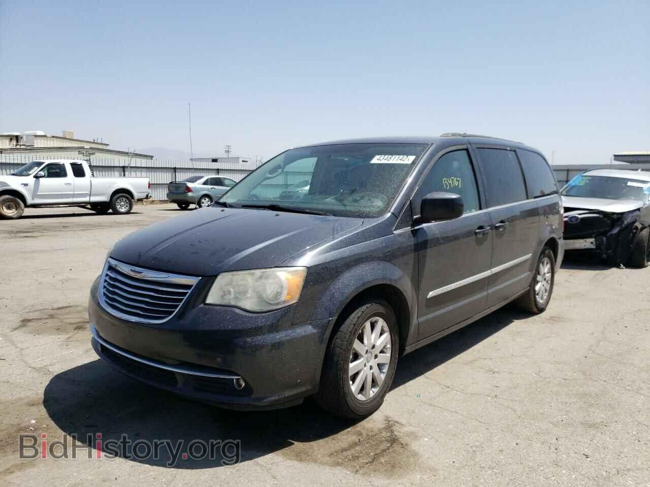 2014 CHRYSLER MINIVAN - VIN: 2C4RC1BG7ER358059 - Фото 2