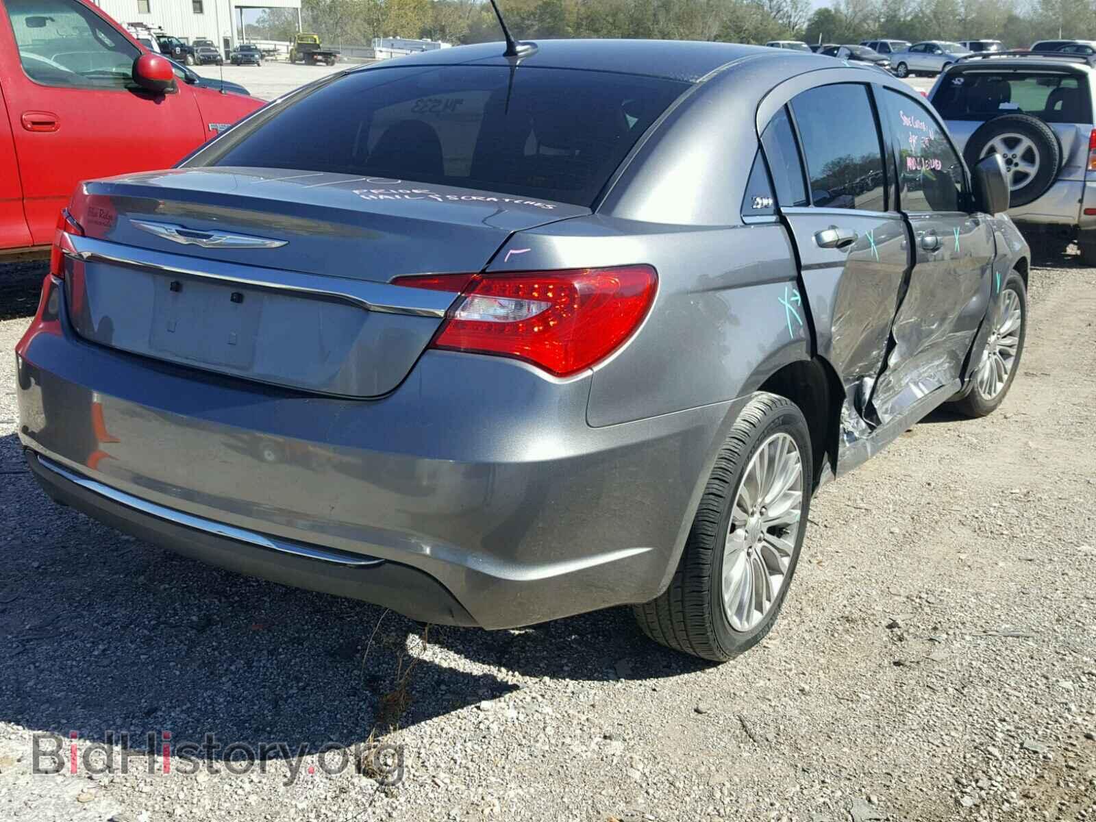 2012 CHRYSLER 200 - VIN: 1C3CCBAB2CN262419 - Фото 4