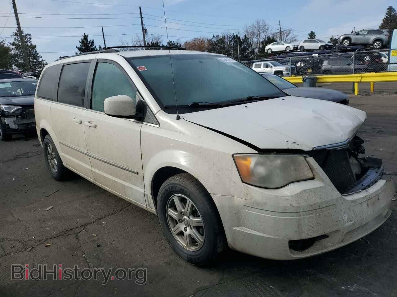 2010 CHRYSLER MINIVAN - VIN: 2A4RR5D11AR216695 - Фото 4