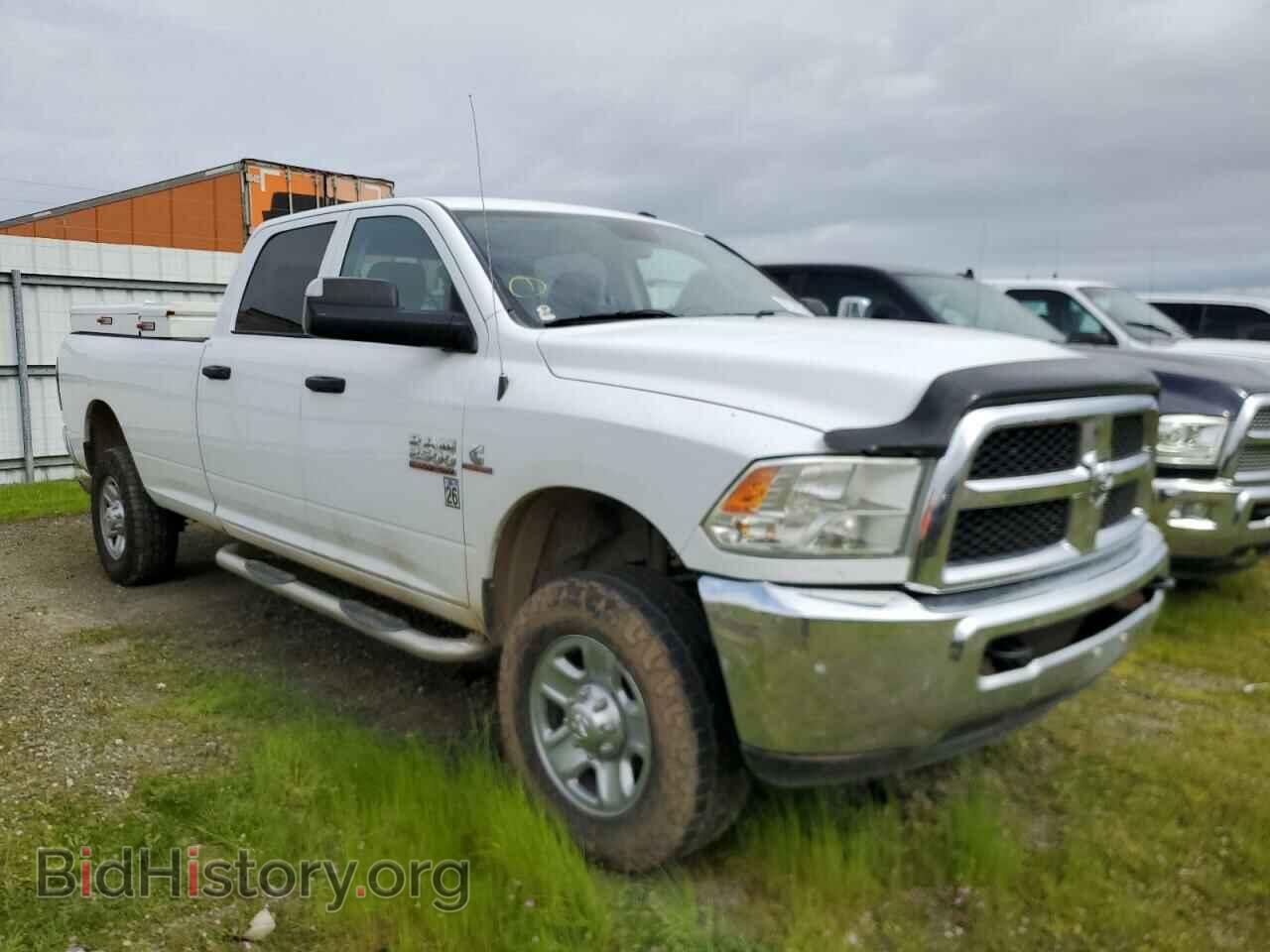 2015 RAM All Models - VIN: 3C6UR5HL6FG654015 - Фото 4