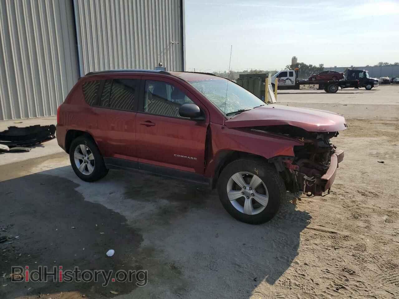 2012 JEEP COMPASS - VIN: 1C4NJCEA9CD634135 - Photo 4