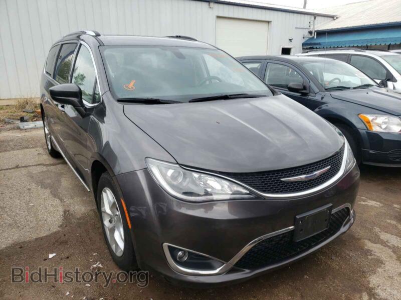 2018 Chrysler PACIFICA Pacifica T (VIN 2C4RC1BG9JR178270) — photo 1 of 10, Copart, damage: side