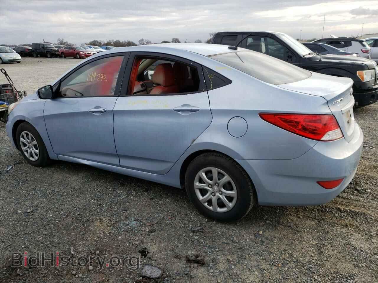 2013 HYUNDAI ACCENT - VIN: KMHCT4AE6DU536533 - Фото 2