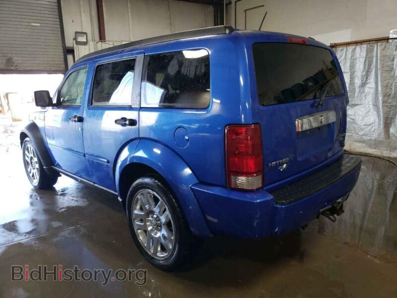2007 Dodge NITRO (VIN 1D8GU58617W702412) — photo 2 of 12