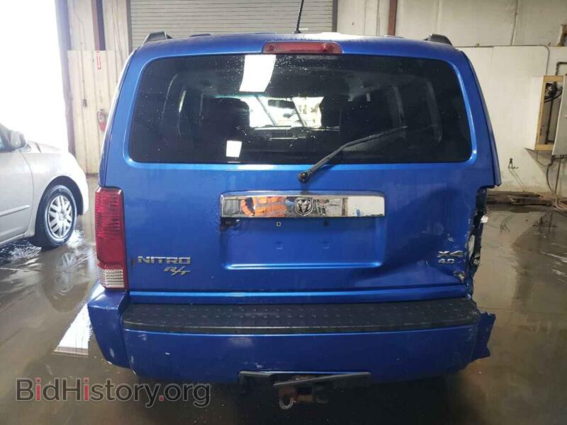 2007 Dodge NITRO (VIN 1D8GU58617W702412) — photo 6 of 12