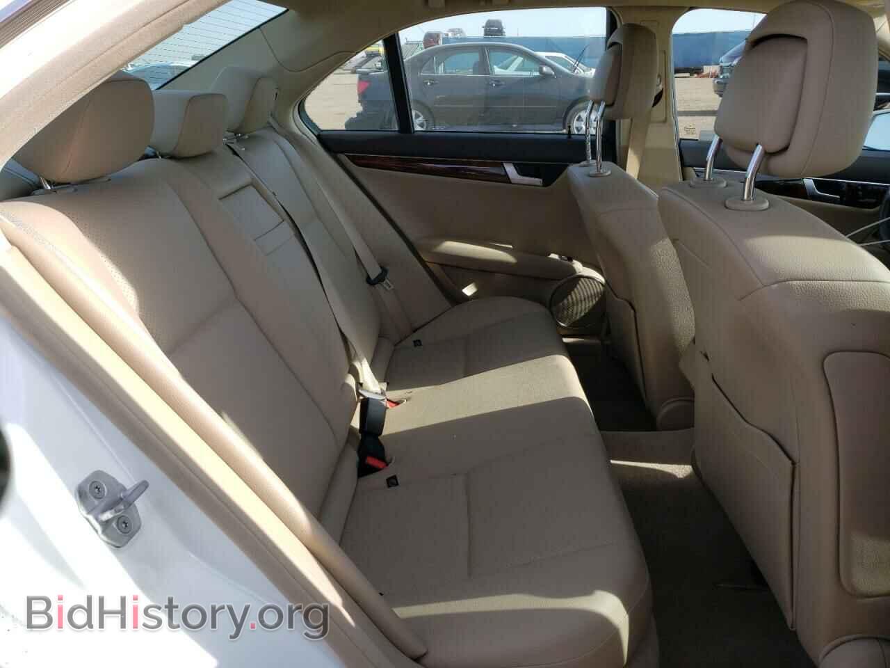 2013 MERCEDES-BENZ C-CLASS - VIN: WDDGF8ABXDR253202 - Фото 6