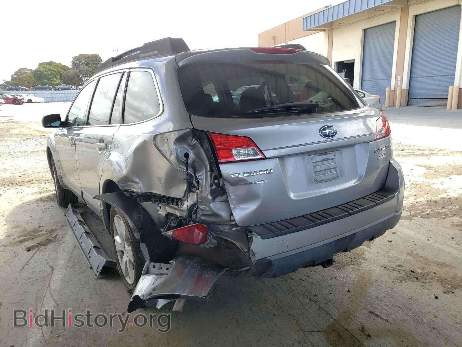 2011 SUBARU OUTBACK - VIN: 4S4BRBCC7B3389295 - Photo 3