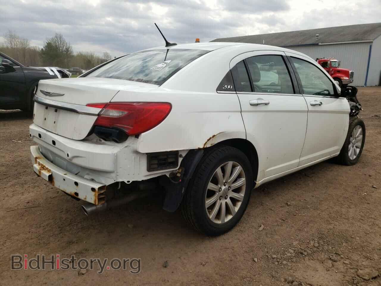2013 CHRYSLER 200 - VIN: 1C3CCBCG1DN508192 - Фото 4
