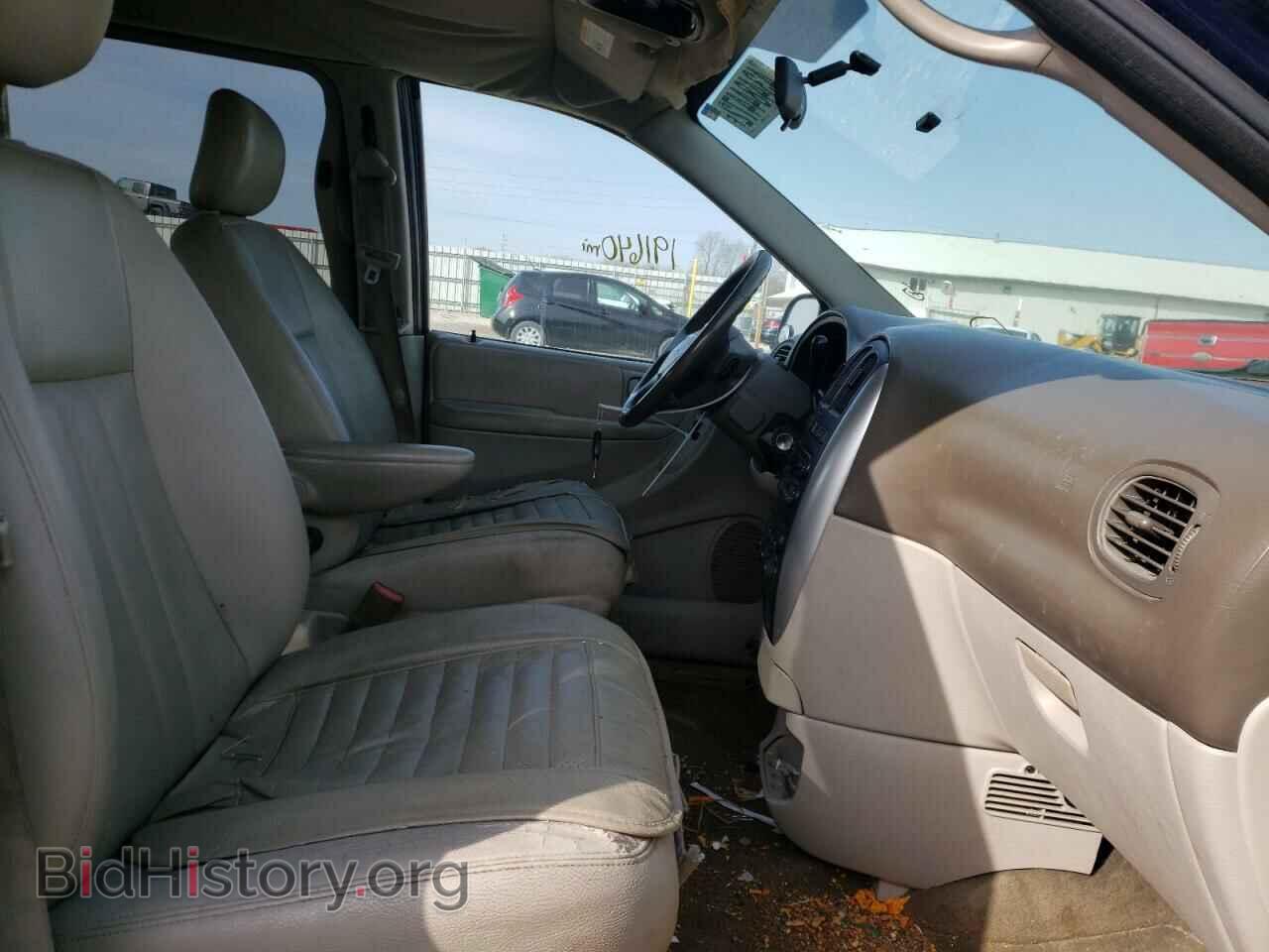 2006 CHRYSLER MINIVAN - VIN: 2A4GP54L96R713919 - Фото 5