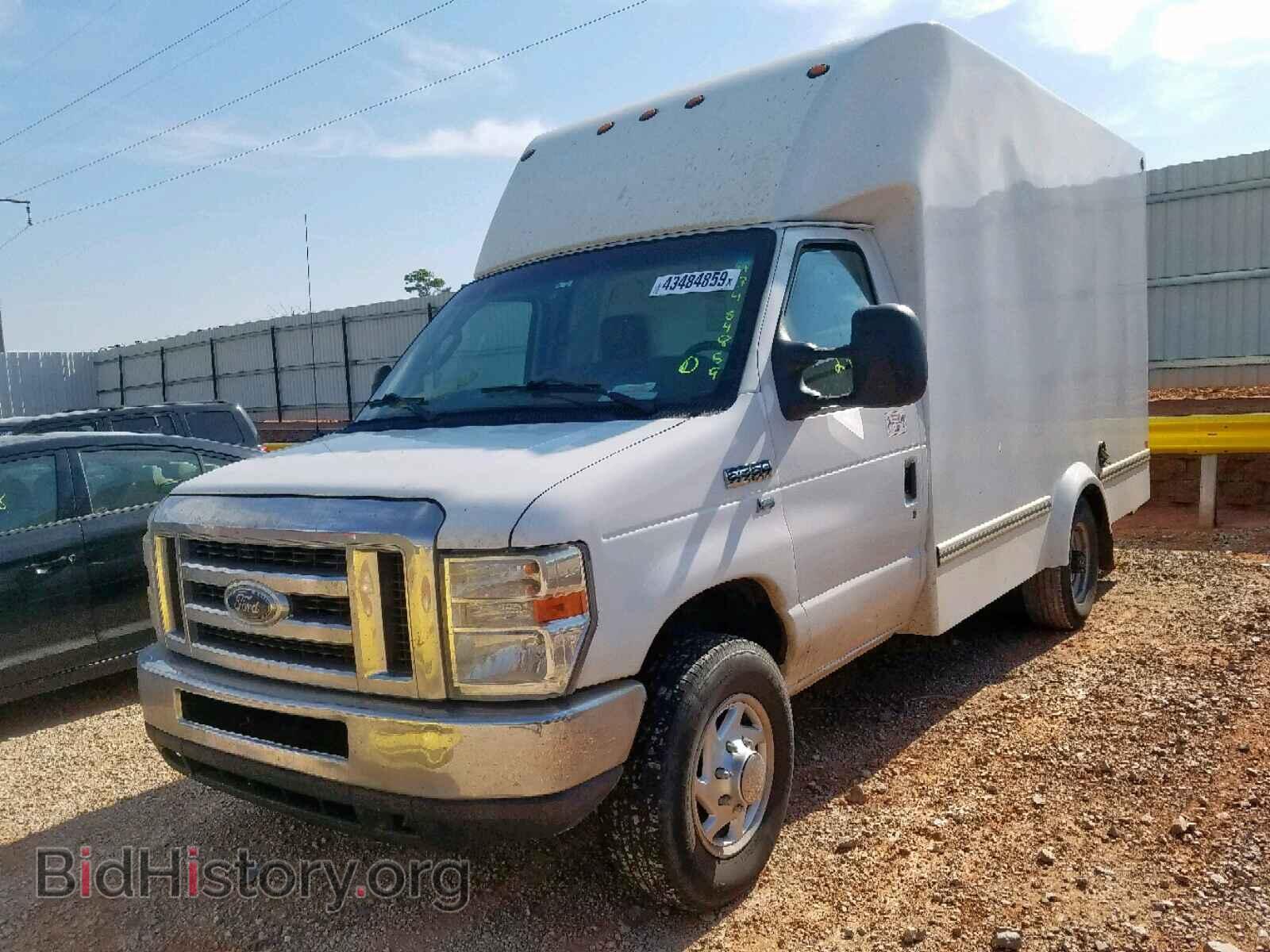 2011 FORD ECONOLINE - VIN: 1FDSE3FL3BDB13610 - Фото 2