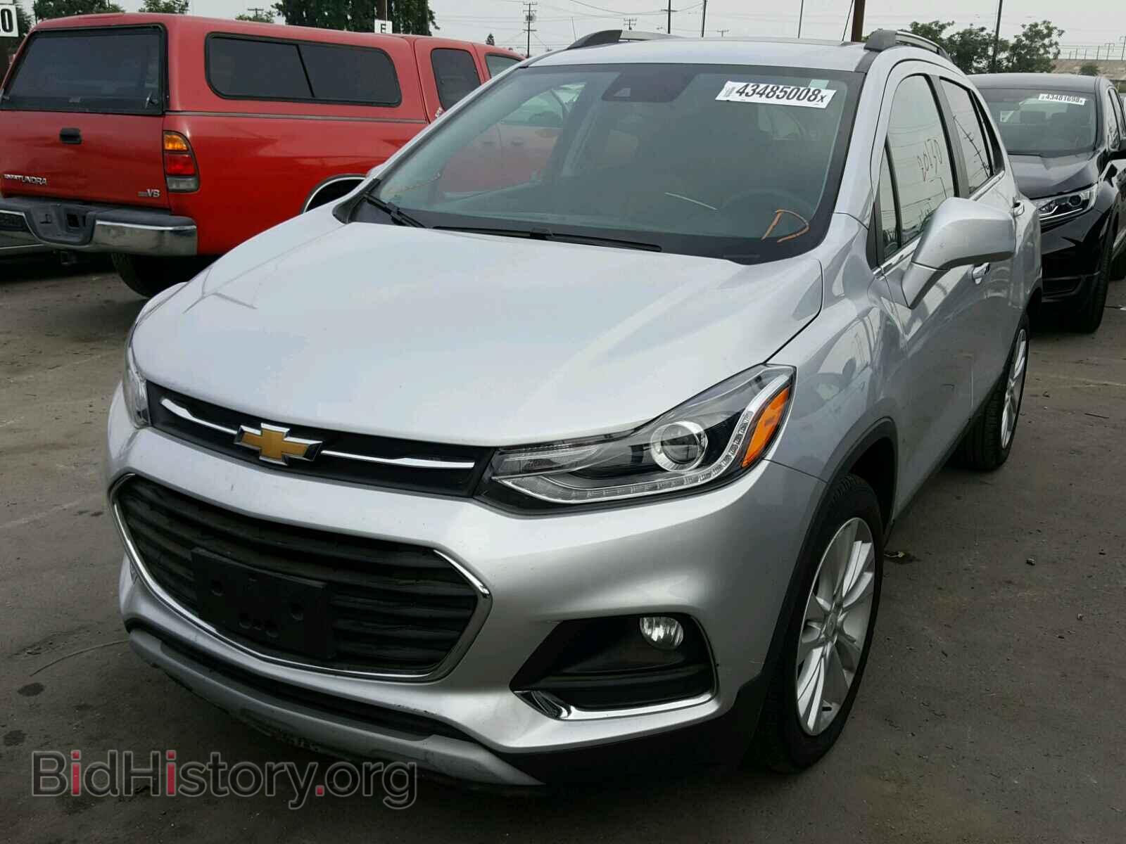 2017 CHEVROLET TRAX - VIN: 3GNCJMSB7HL222301 - Фото 2