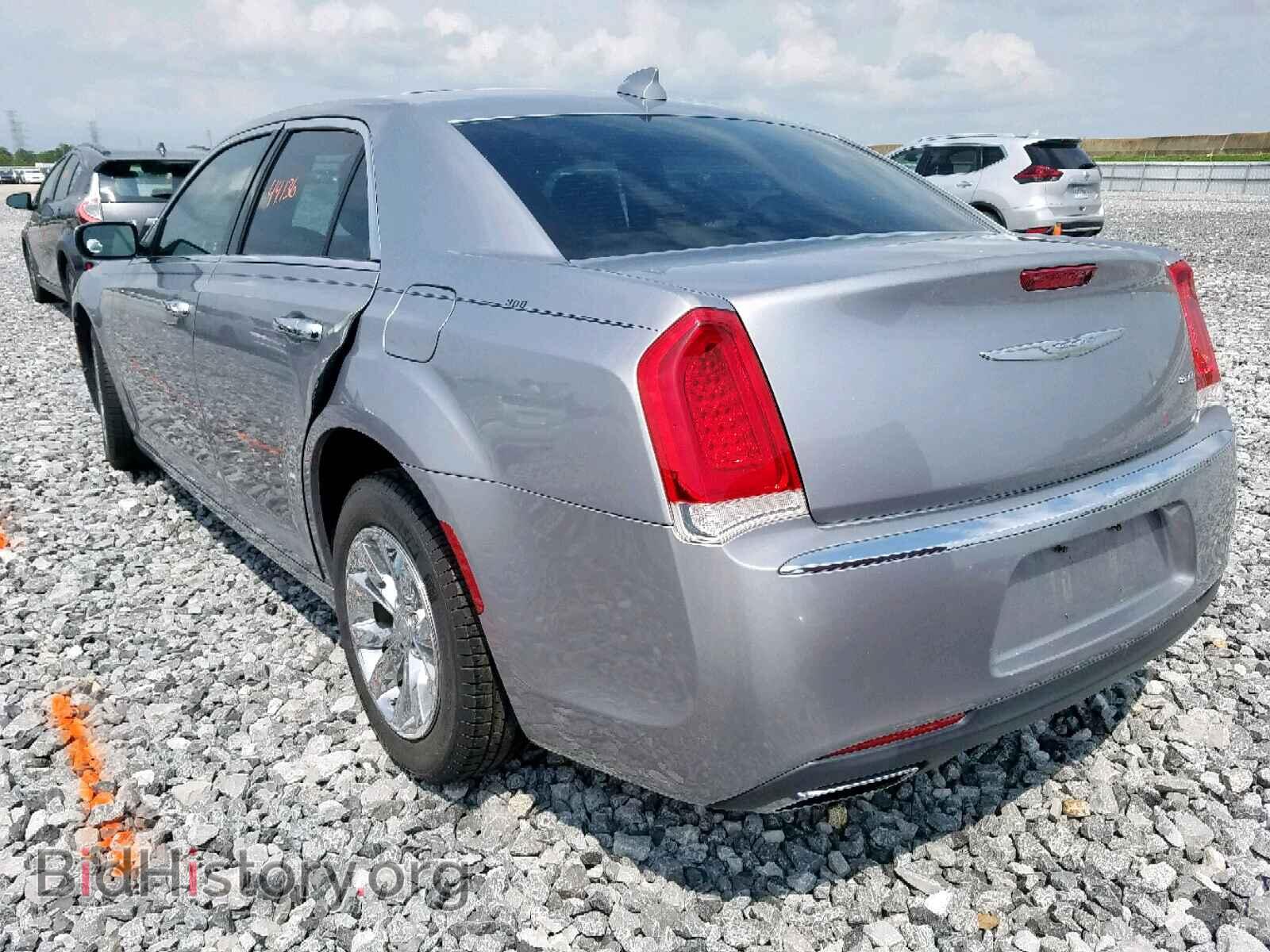 2015 CHRYSLER 300 - VIN: 2C3CCAAG4FH930501 - Фото 3