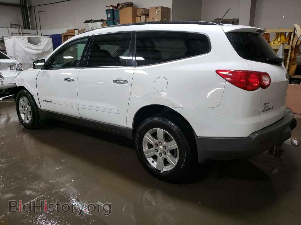 2009 CHEVROLET TRAVERSE - VIN: 1GNER23D79S165929 - Фото 2