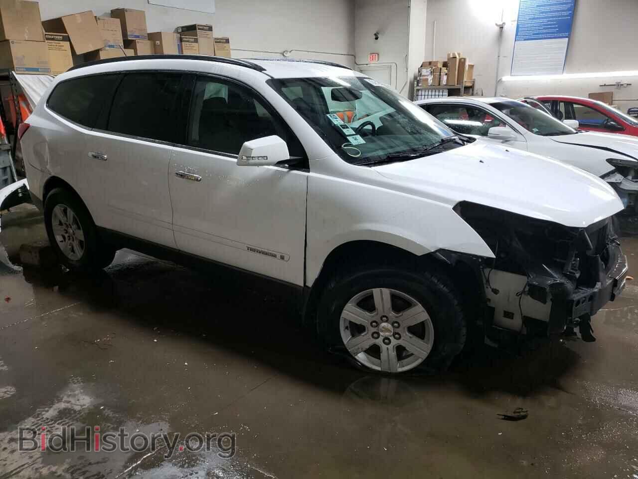 2009 CHEVROLET TRAVERSE - VIN: 1GNER23D79S165929 - Фото 4