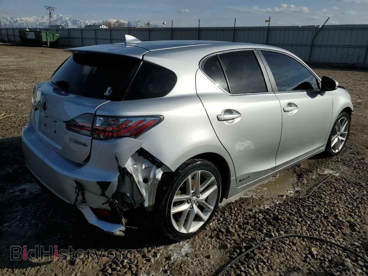 2014 LEXUS CT 200 - VIN: JTHKD5BH4E2177464 - Photo 3