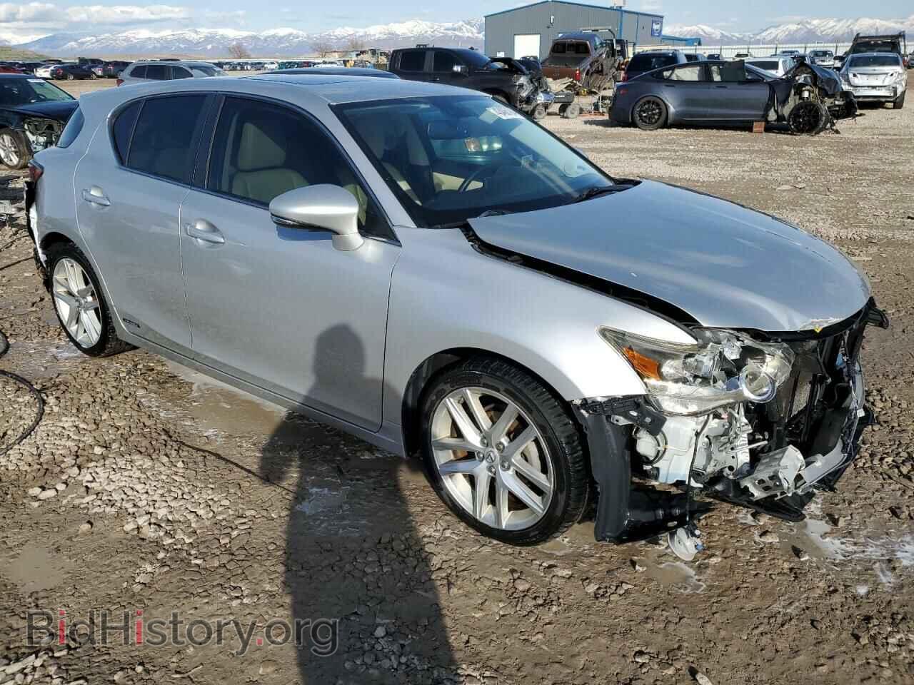 2014 LEXUS CT 200 - VIN: JTHKD5BH4E2177464 - Photo 4