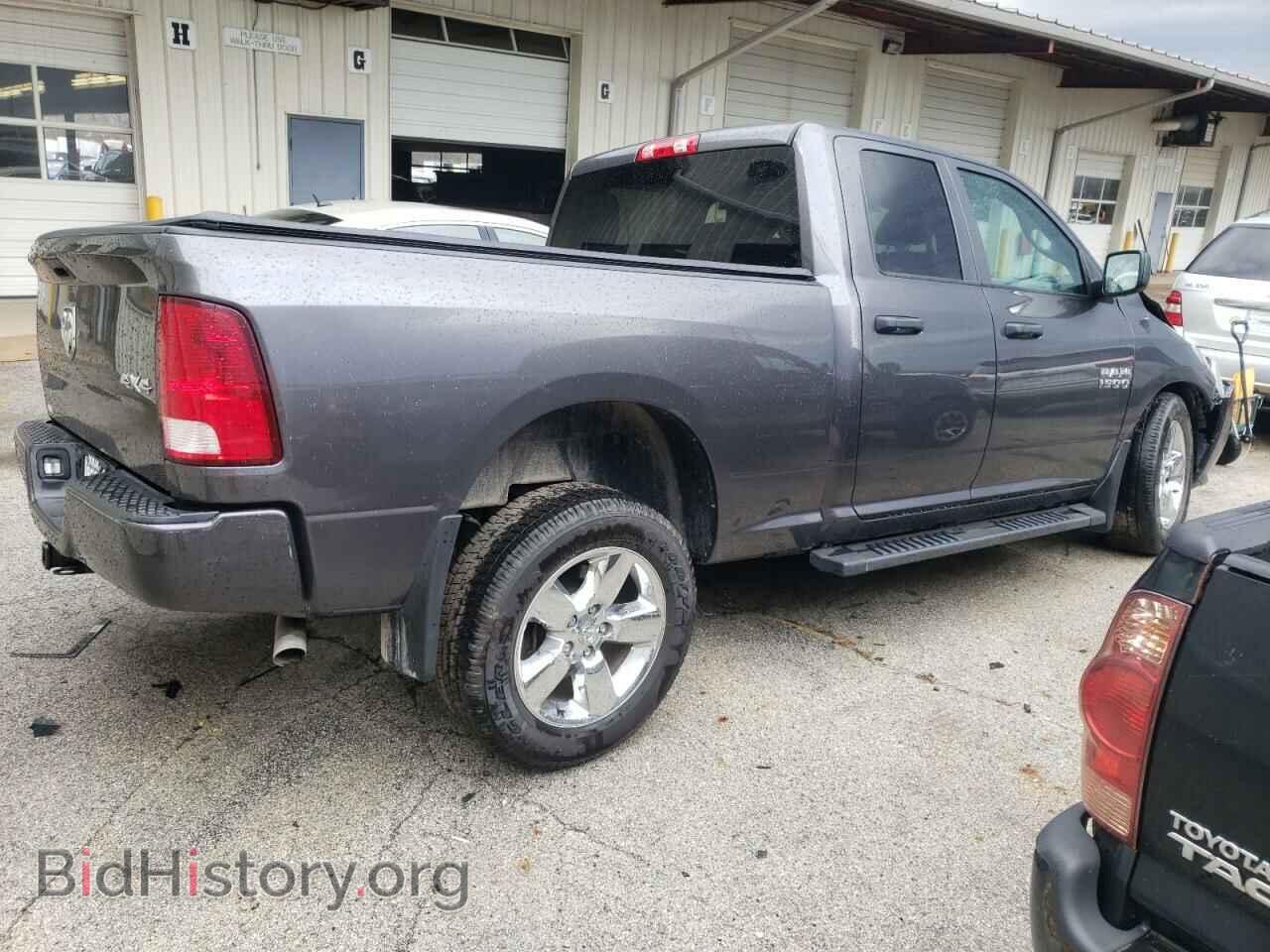 2018 RAM 1500 - VIN: 1C6RR7FG2JS308892 - Фото 3