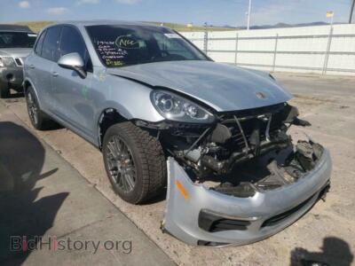2017 Porsche CAYENNE, серебристый — VIN WP1AA2A21HKA80789, Copart