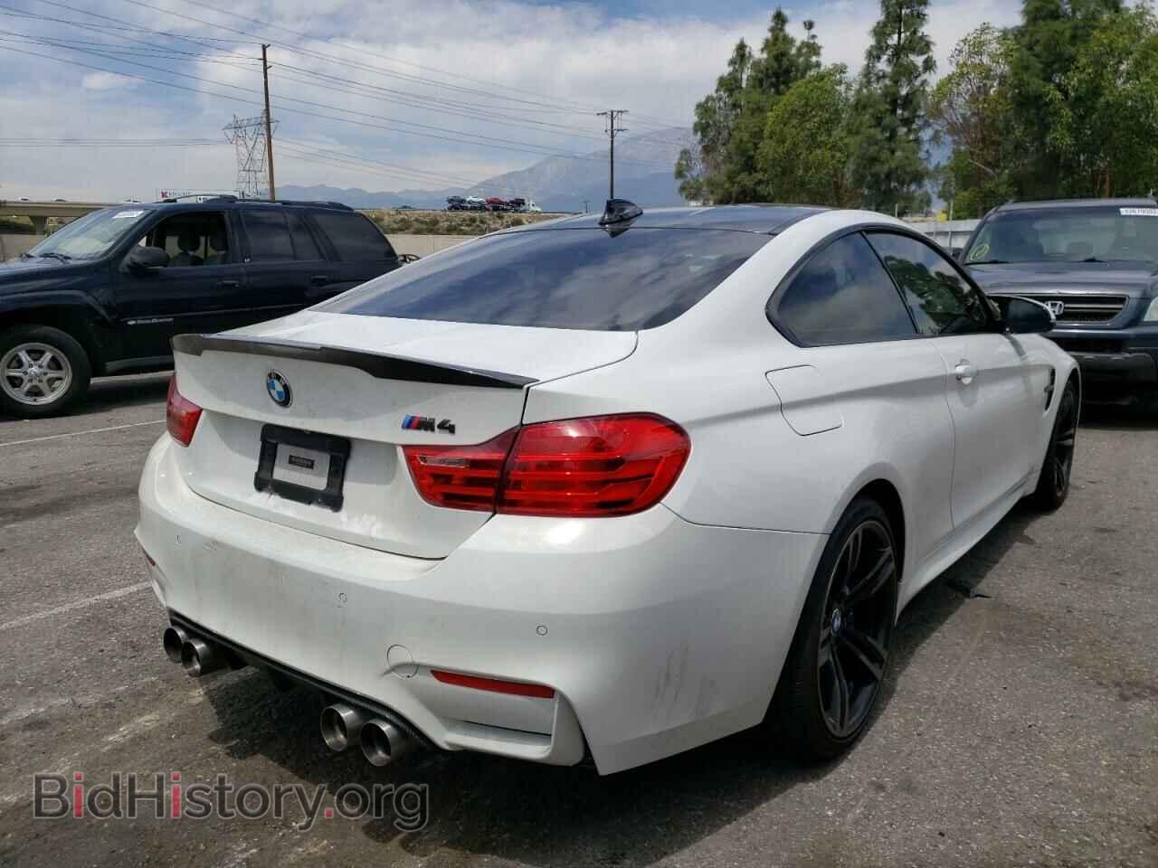 2015 BMW M4 - VIN: WBS3R9C56FK329449 - Фото 4