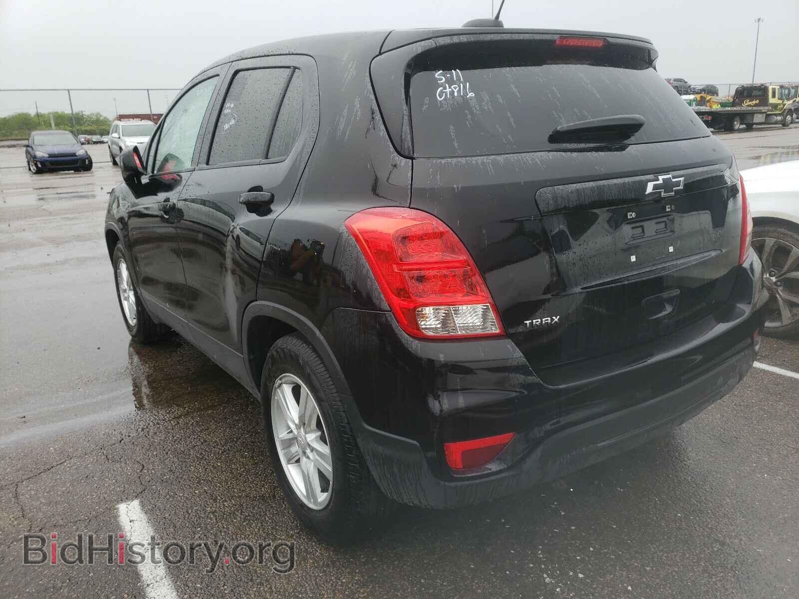 2019 CHEVROLET TRAX - VIN: 3GNCJKSB3KL380176 - Фото 3