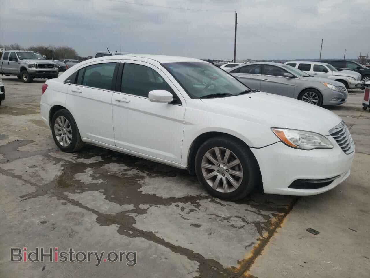 2013 CHRYSLER 200 - VIN: 1C3CCBAB5DN671435 - Фото 4