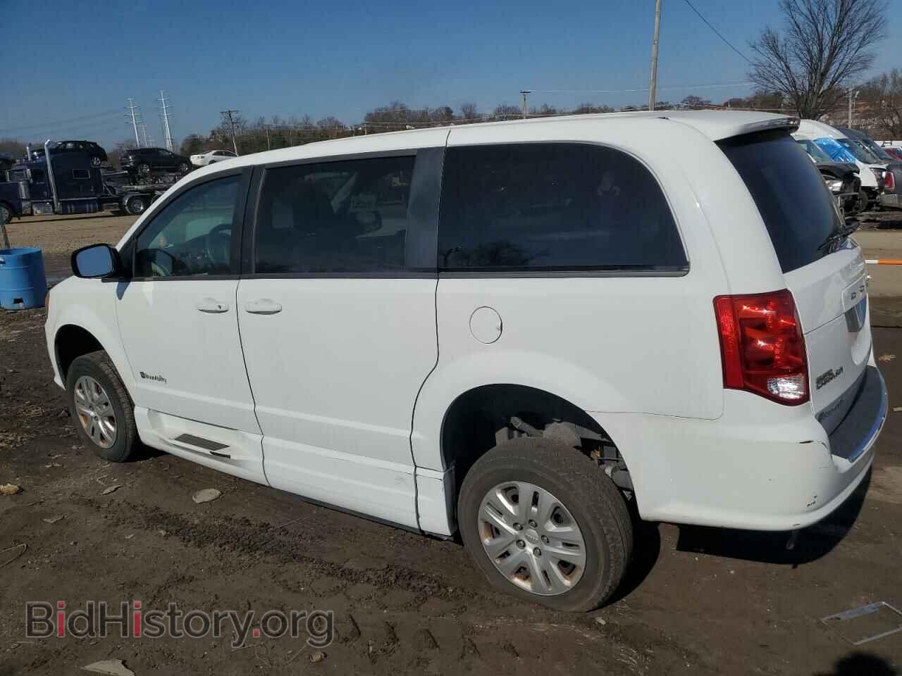 2018 DODGE CARAVAN - VIN: 2C4RDGBG6JR255967 - Photo 2