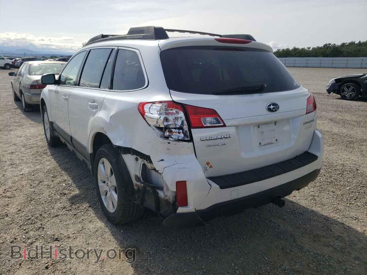 2011 SUBARU OUTBACK - VIN: 4S4BRBCC8B3310474 - Фото 3