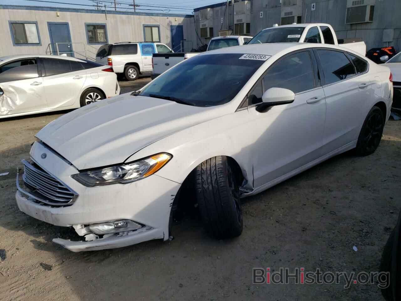 Photo 3FA6P0H78JR191830 - FORD FUSION 2018