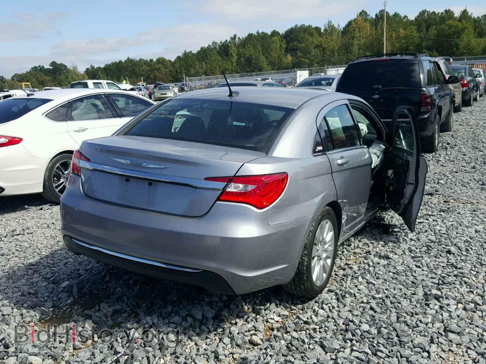 2014 CHRYSLER 200 - VIN: 1C3CCBAB6EN209838 - Фото 4