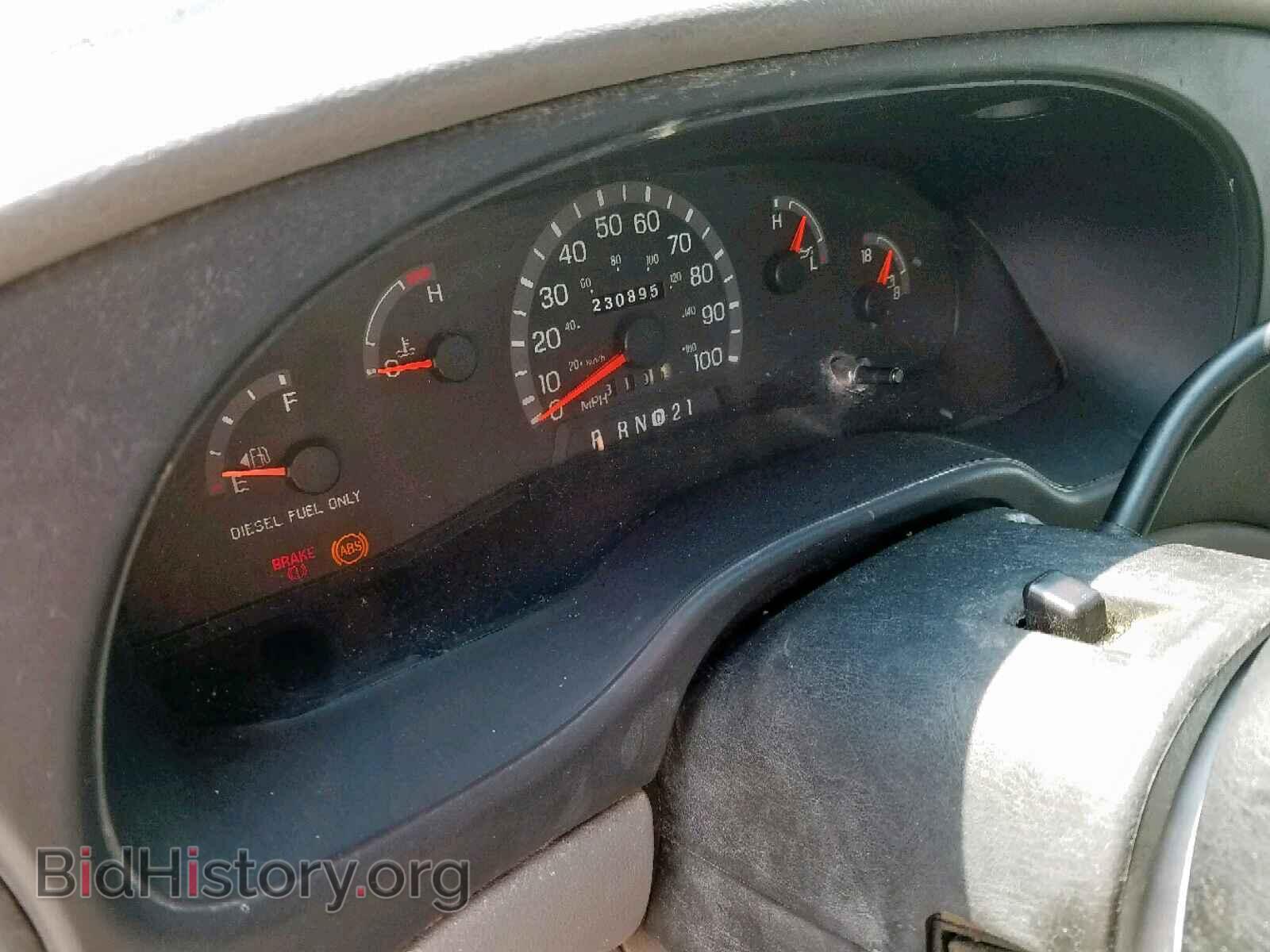 2000 FORD ECONOLINE - VIN: 1FTSS34FXYHA10468 - Фото 8