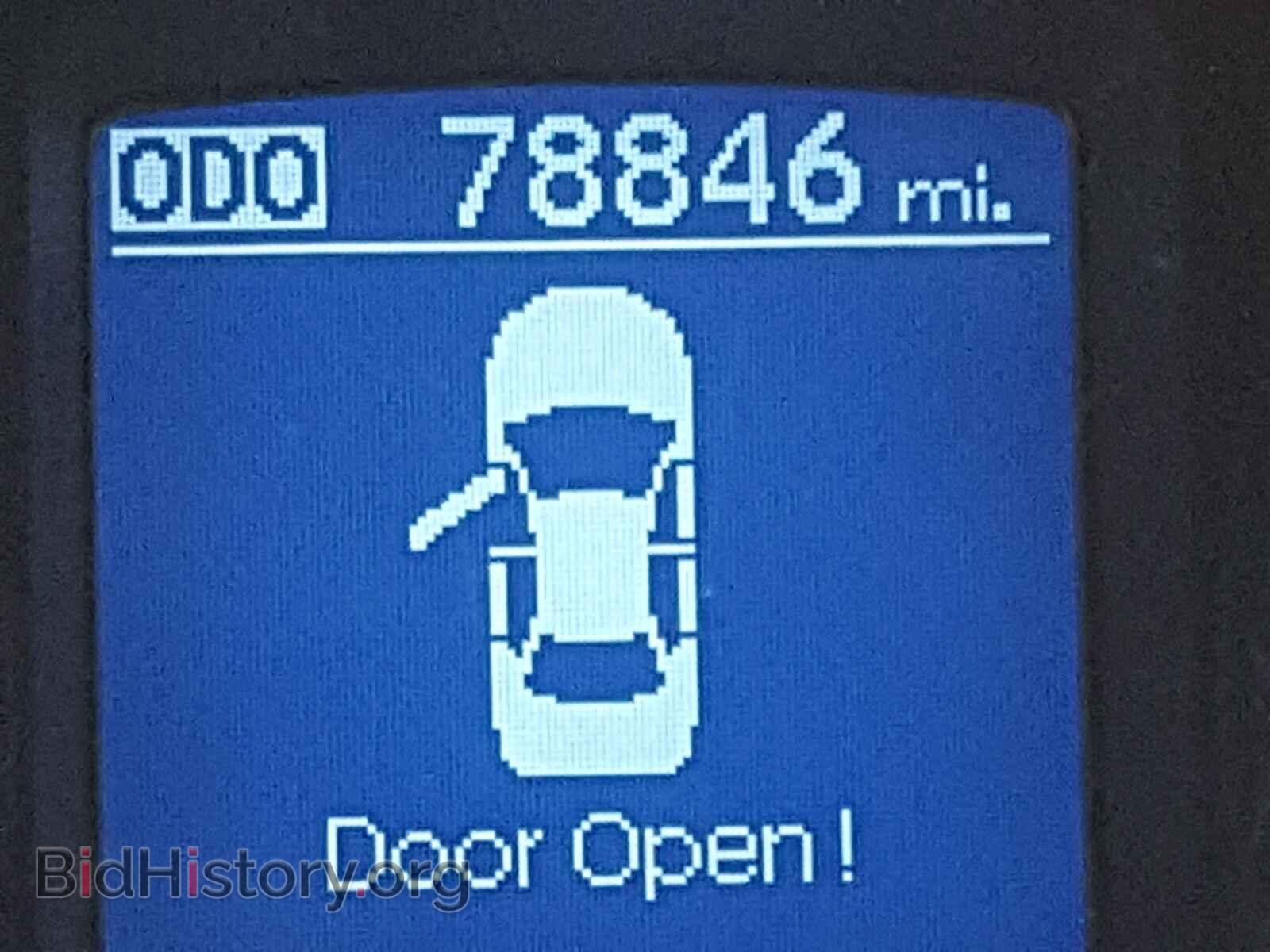 2013 HYUNDAI GENESIS - VIN: KMHGC4DD1DU209705 - Фото 8