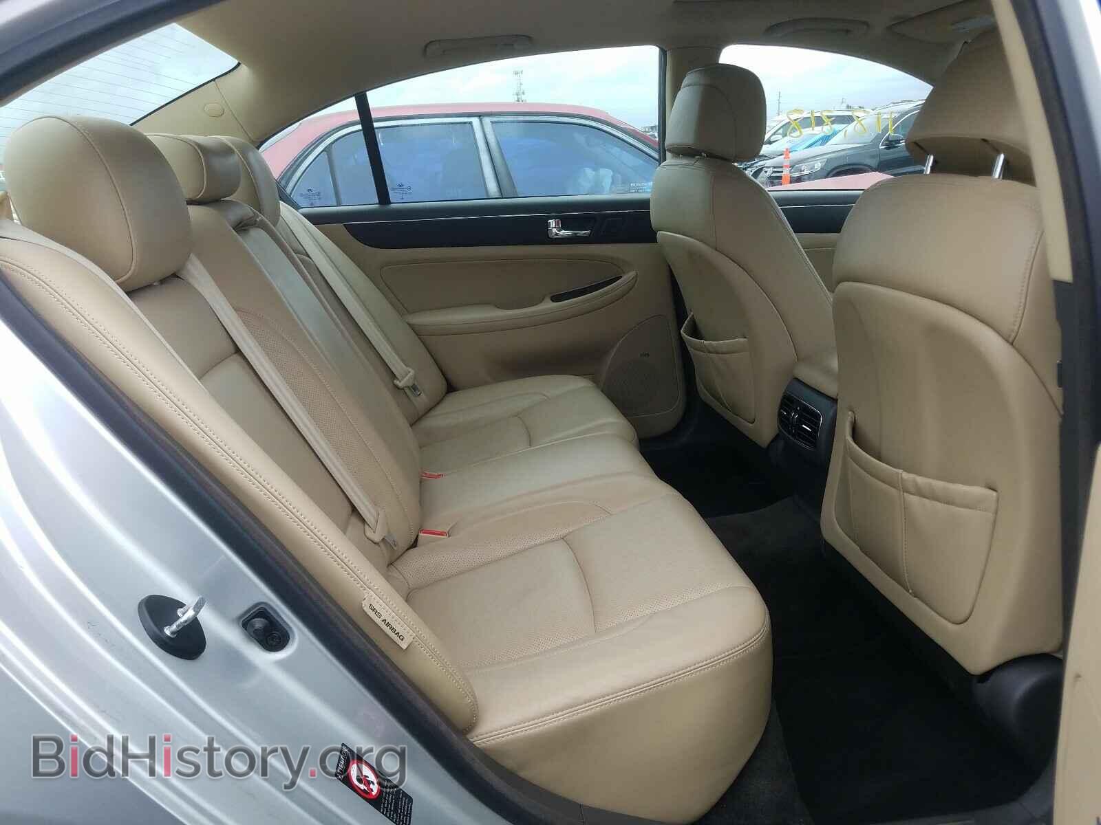 2011 HYUNDAI GENESIS - VIN: KMHGC4DE0BU141306 - Фото 6