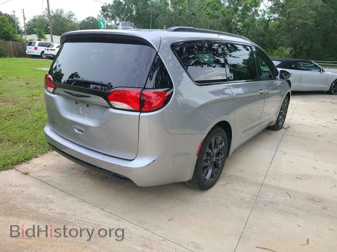 2019 CHRYSLER PACIFICA - VIN: 2C4RC1FG7KR532122 - Фото 4