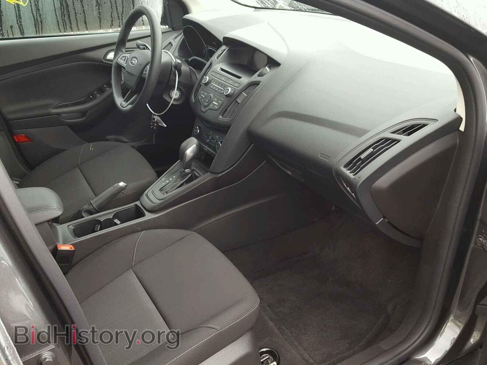 2017 FORD FOCUS - VIN: 1FADP3F23HL296428 - Photo 5
