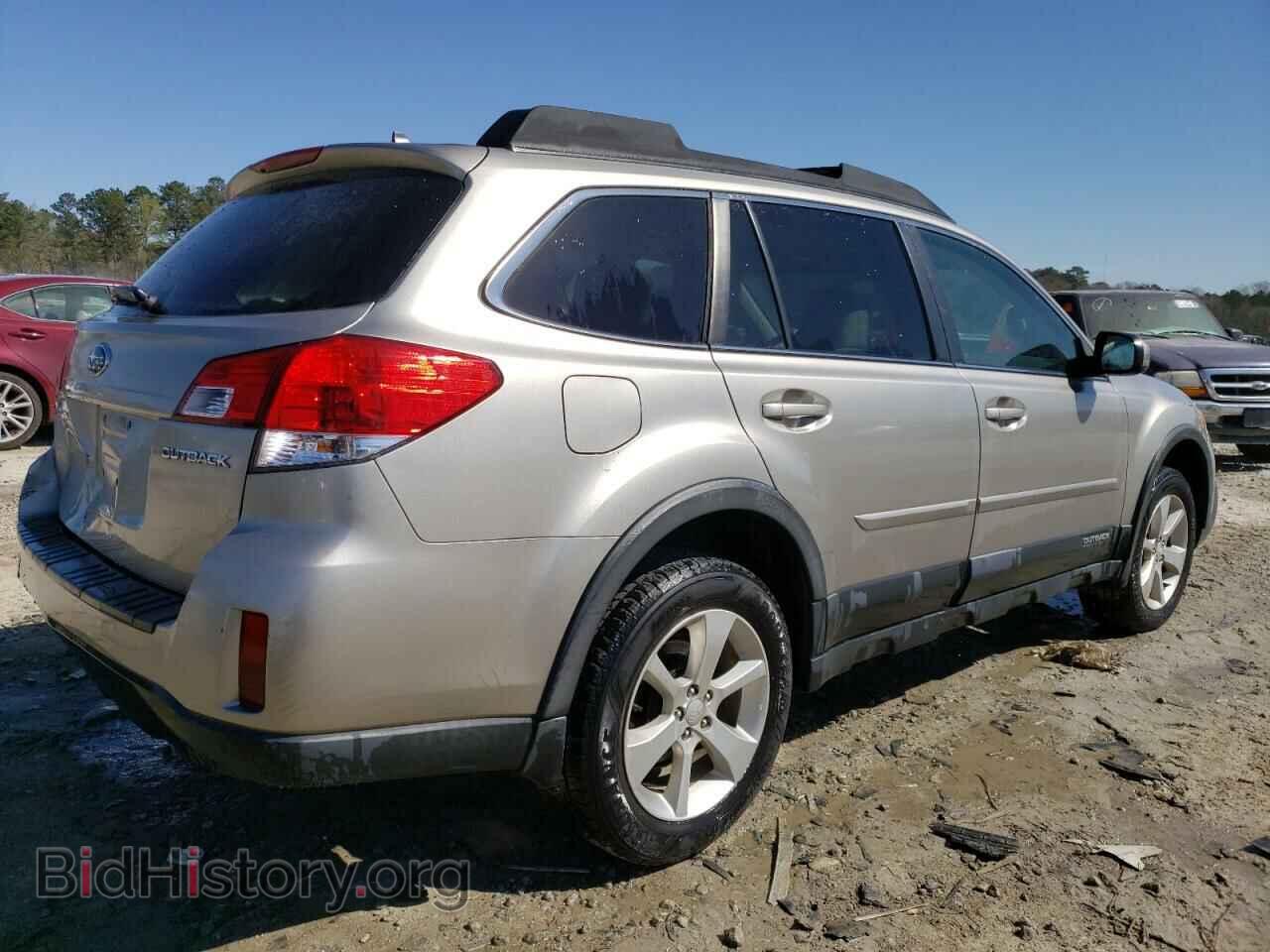 2014 SUBARU OUTBACK - VIN: 4S4BRCCC3E3227058 - Фото 3