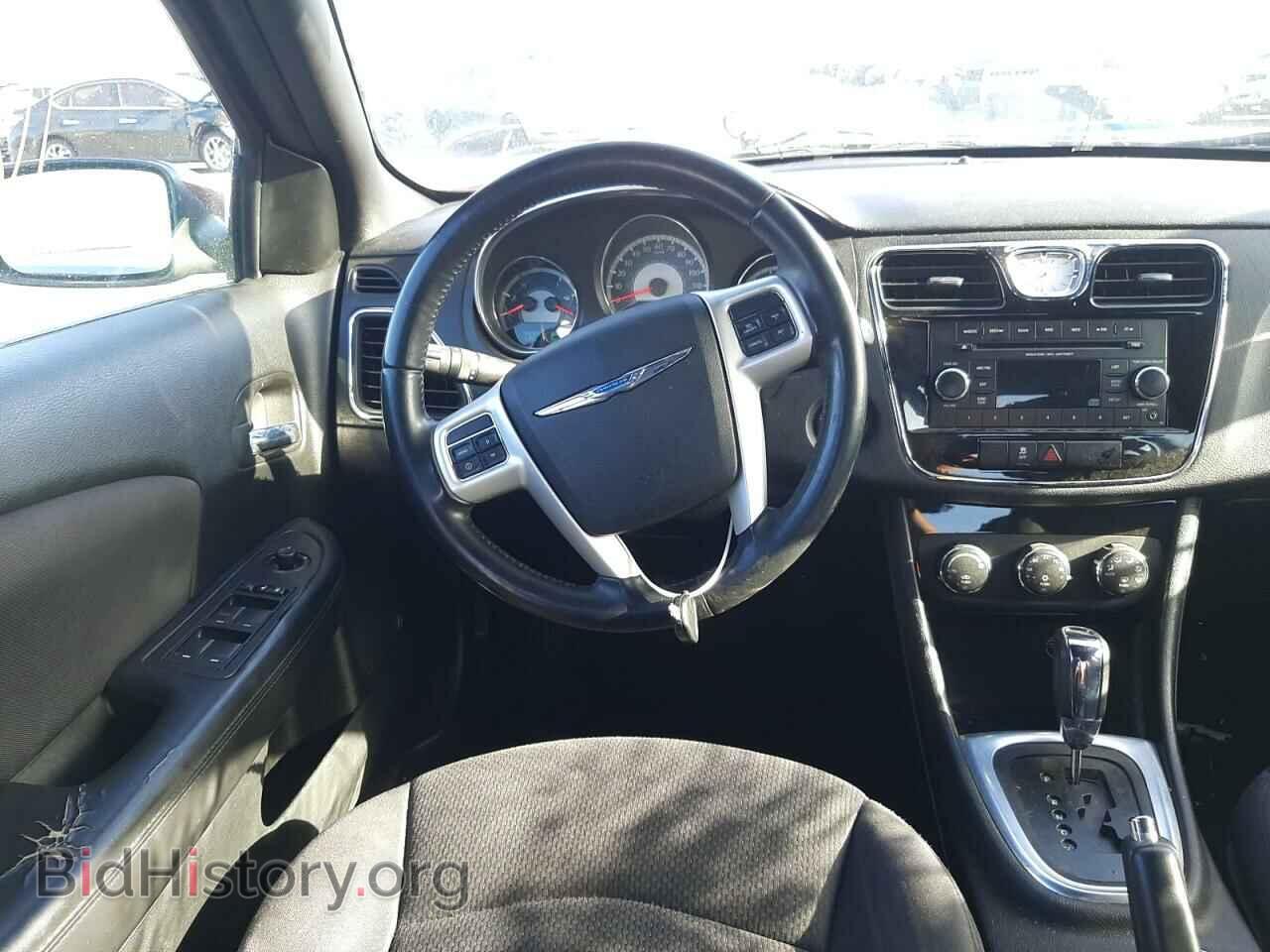 2013 CHRYSLER 200 - VIN: 1C3CCBBB9DN762982 - Фото 9
