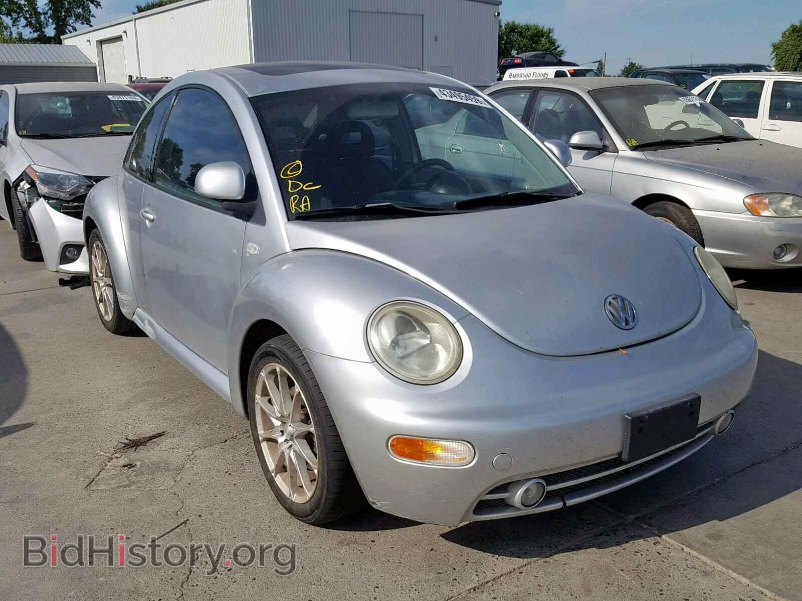 Photo 3VWCD21C2YM417499 - VOLKSWAGEN BEETLE 2000