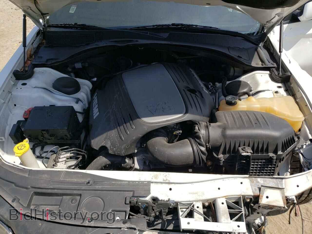 2016 CHRYSLER 300 - VIN: 2C3CCABT3GH130298 - Фото 7