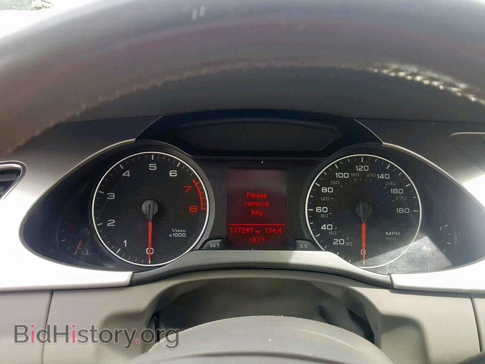 2010 AUDI A4 - VIN: WAUBFAFL9AN009733 - Фото 8
