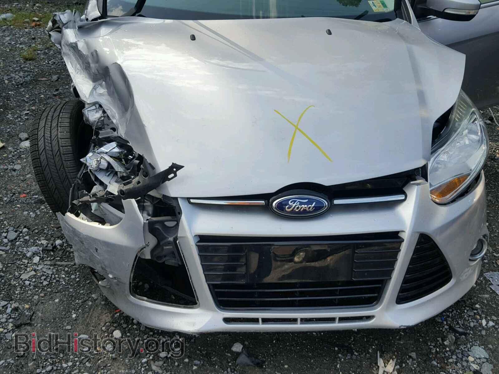 2012 Ford FOCUS (VIN 1FAHP3M22CL445263) — photo 7 of 10