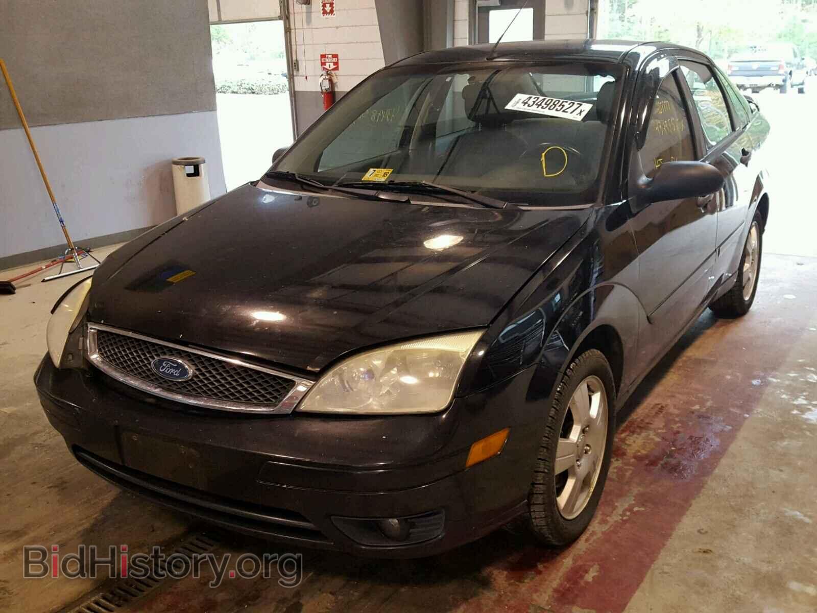 2007 FORD FOCUS - VIN: 1FAHP34N17W342124 - Photo 2