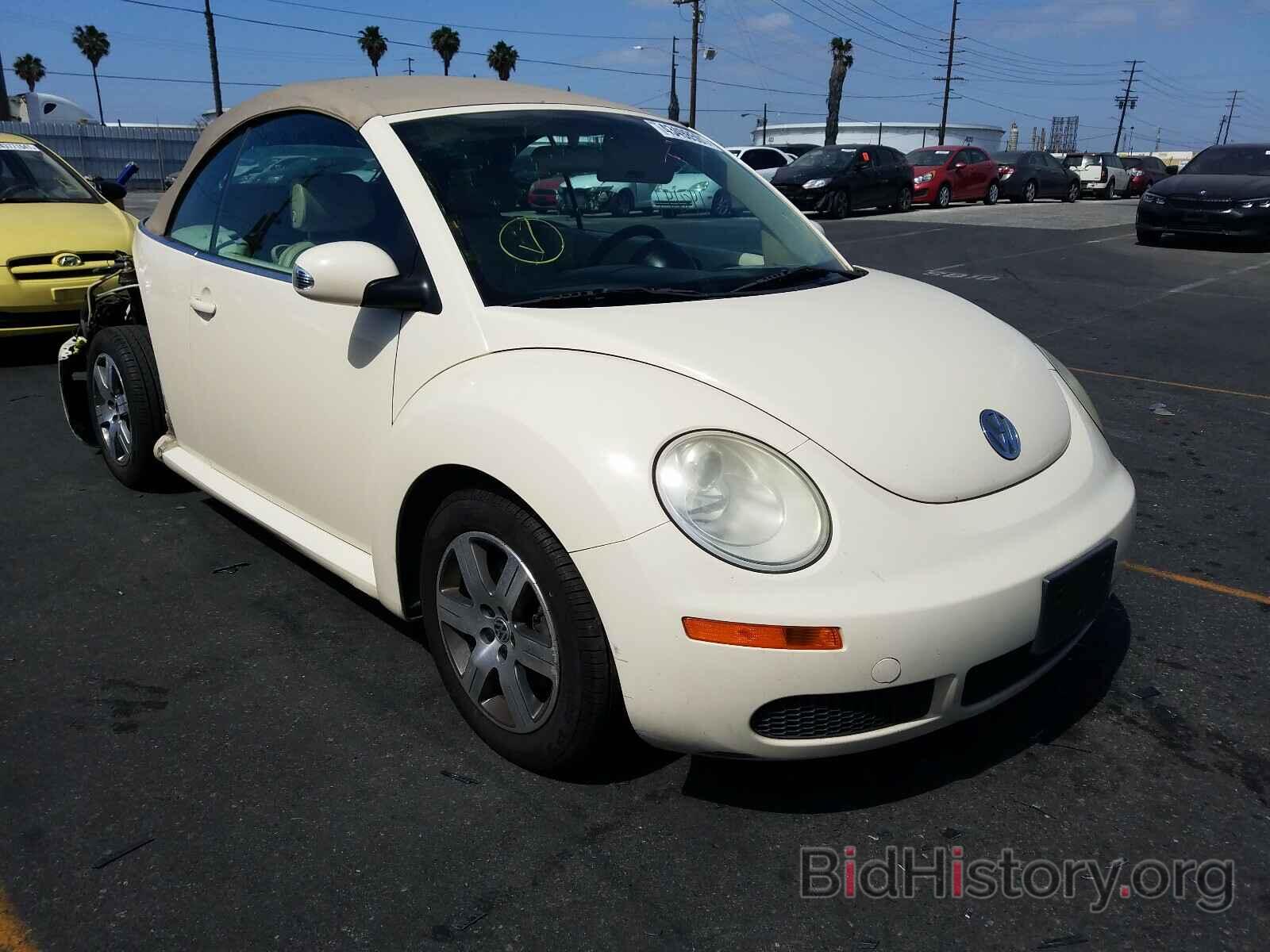 Photo 3VWRF31Y16M303903 - VOLKSWAGEN BEETLE 2006