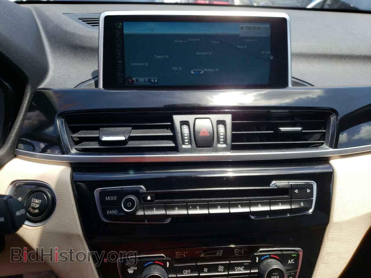 2016 BMW X1 - VIN: WBXHT3C35GP884927 - Фото 9