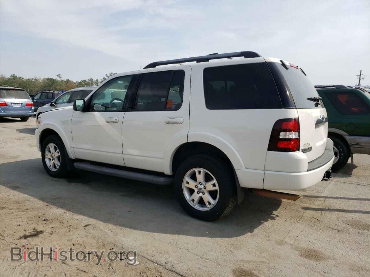 2010 FORD EXPLORER - VIN: 1FMEU6DE9AUA15735 - Фото 2