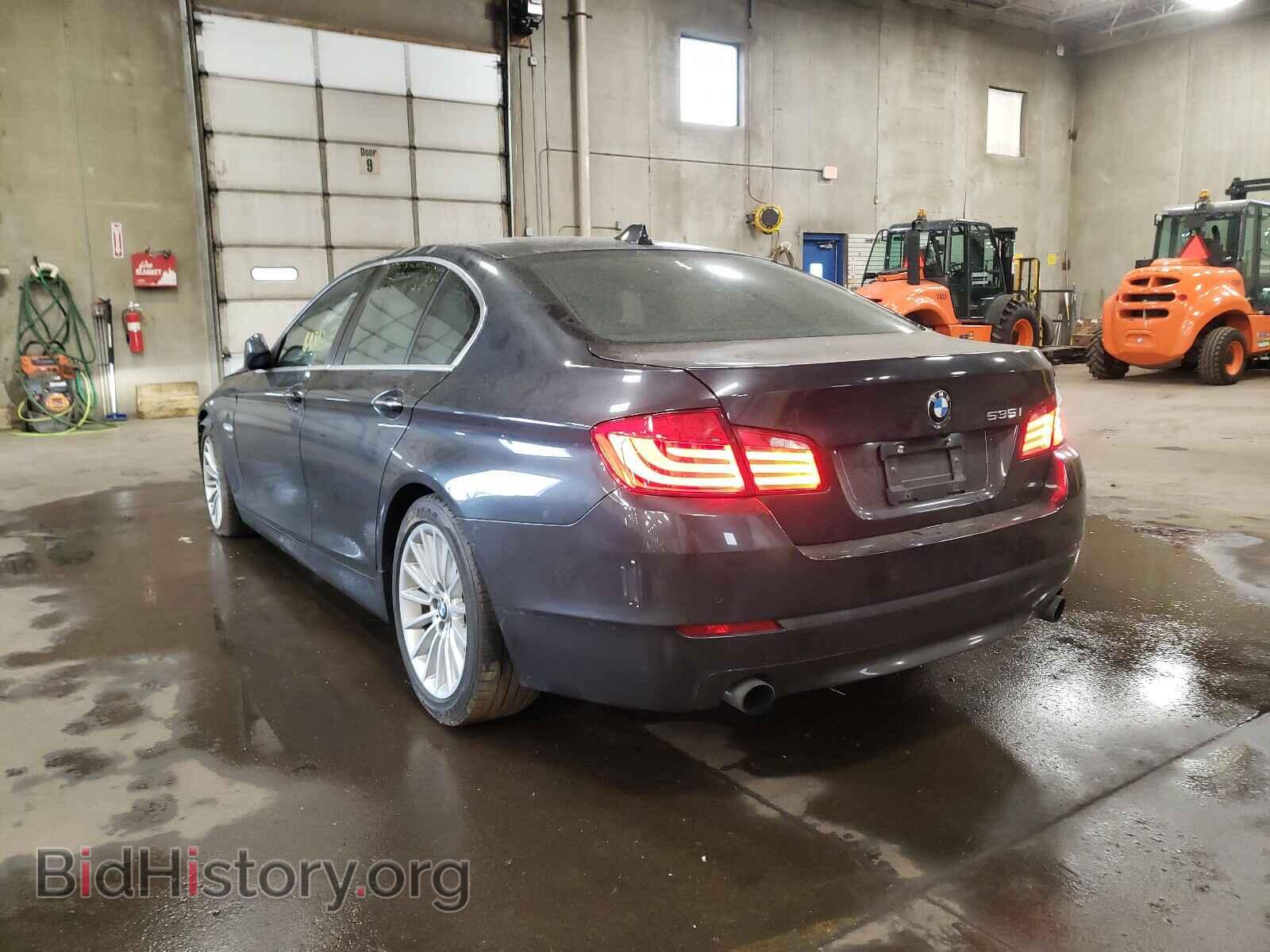 2011 BMW 5 SERIES - VIN: WBAFU7C59BC870102 - Фото 3