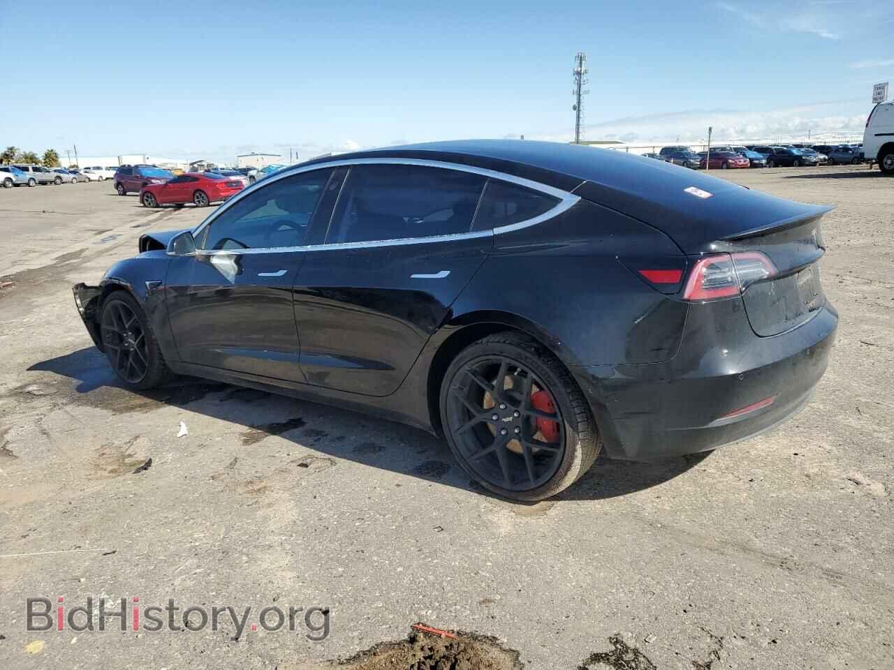 2018 TESLA MODEL 3 - VIN: 5YJ3E1EB8JF180975 - Photo 2